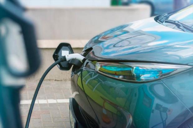 امضای تفاهم‌نامه تولید و تامین سلول و باتری پک خودروهای برقی گروه سایپا با مپنا
